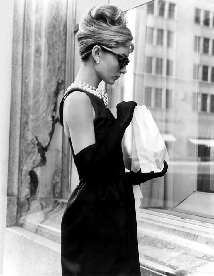Audrey-Hepburn-Black-Givenchy-Dress-Breakfast-Tiffanys