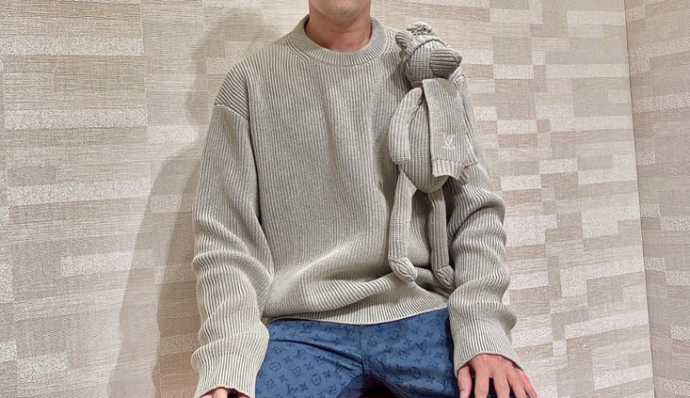 LOUIS VUITTONインパクト大の2021年新作「メンズセーター」をチェック 